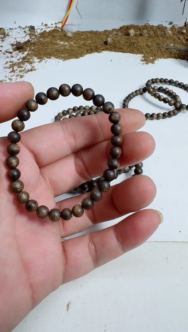 手串沉香乌身0.6规格单圈3克