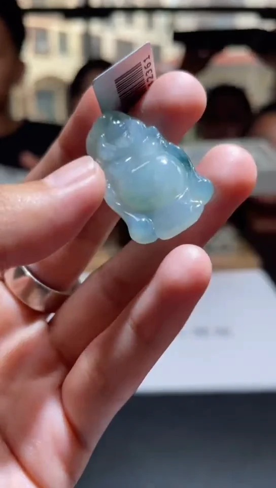 翡翠挂件未镶嵌翡翠A货