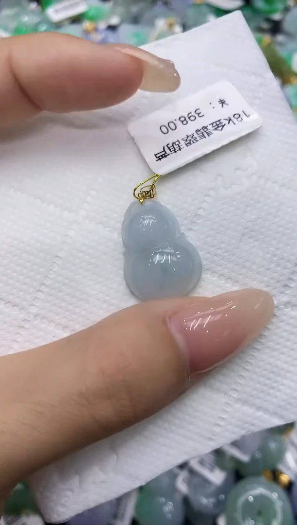 翡翠18K金镶嵌颈饰 111111111111