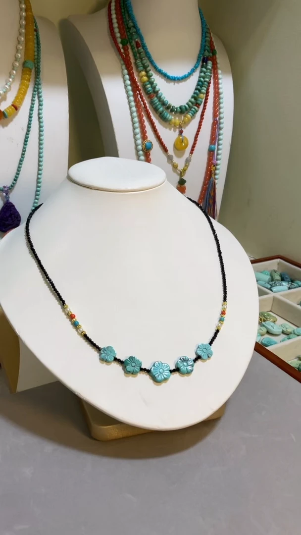 未镶嵌绿松石珠宝奇石花花项链（5颗）