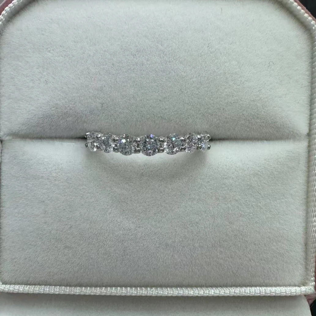 PT950培育钻石女排戒铂金钻戒人工培育钻石戒指