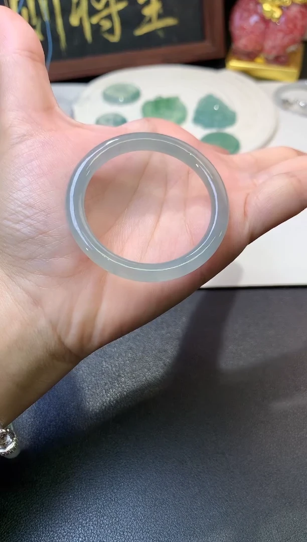 未镶嵌定制翡翠毛货