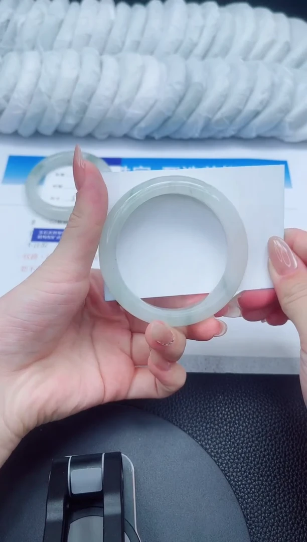 石英质玉手镯未镶嵌162-54