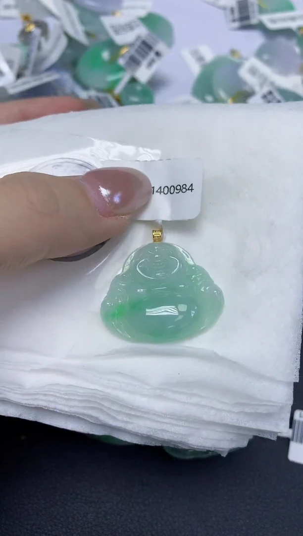 颈饰18K金镶嵌翡翠天然缅甸翡翠A货百元以上9元证书费自理