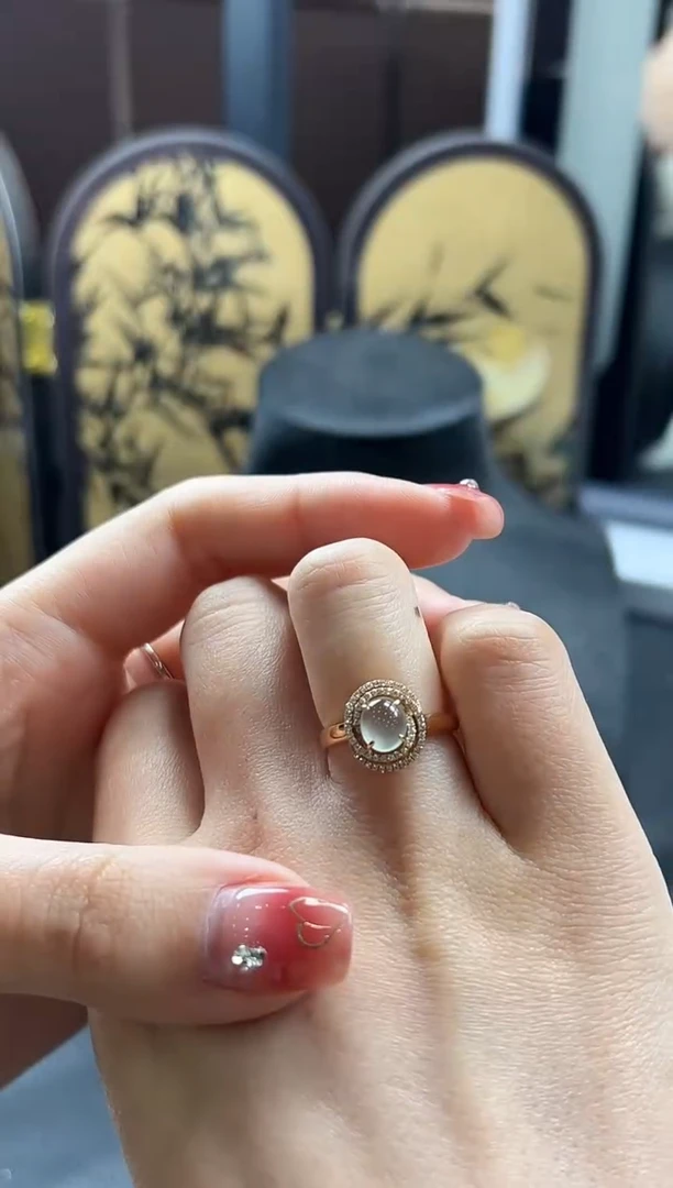 【闪购商品】翡翠戒指18K金镶嵌戒指