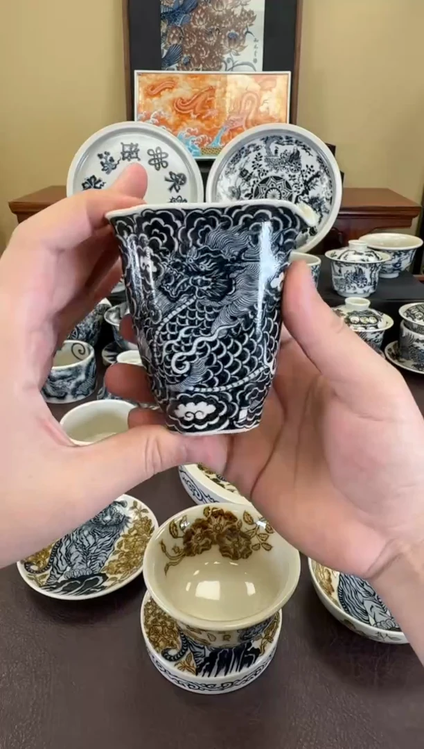 无***人二号釉云墨麒麟公道杯