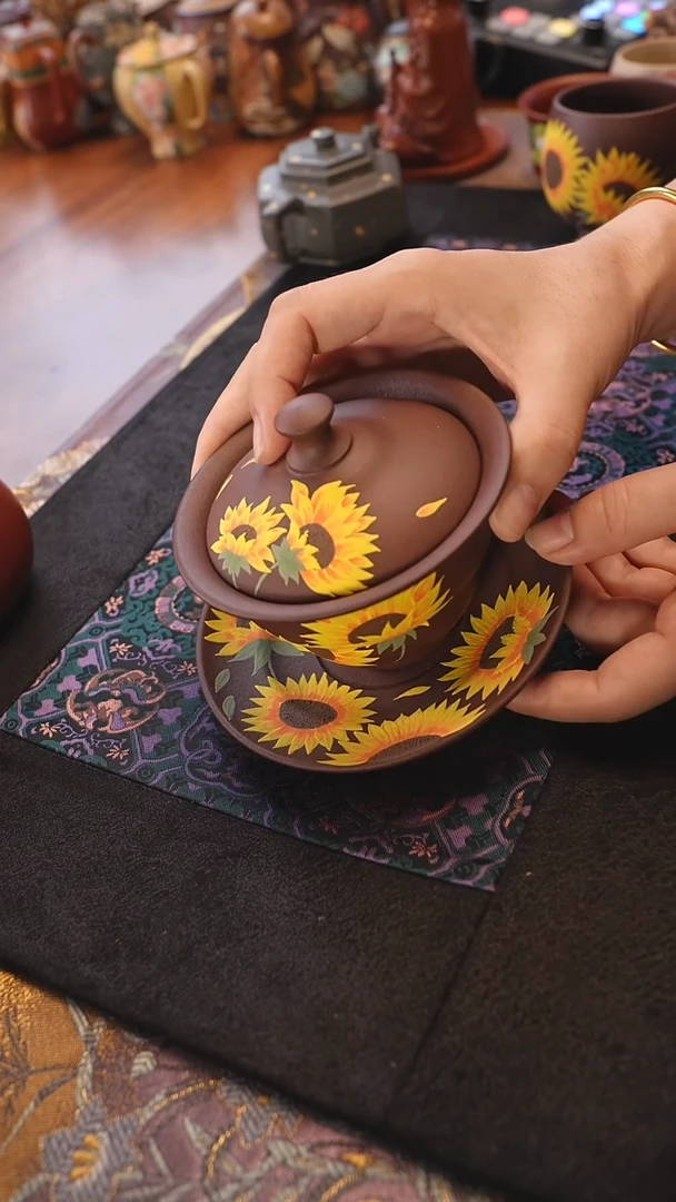紫砂茶宠向阳而生三才盖碗