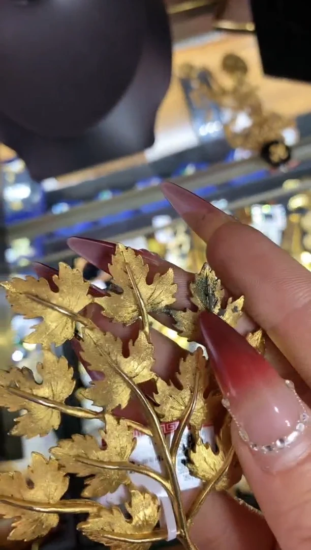 【闪购商品】瓷片楚楚中古珠宝甄选不退换