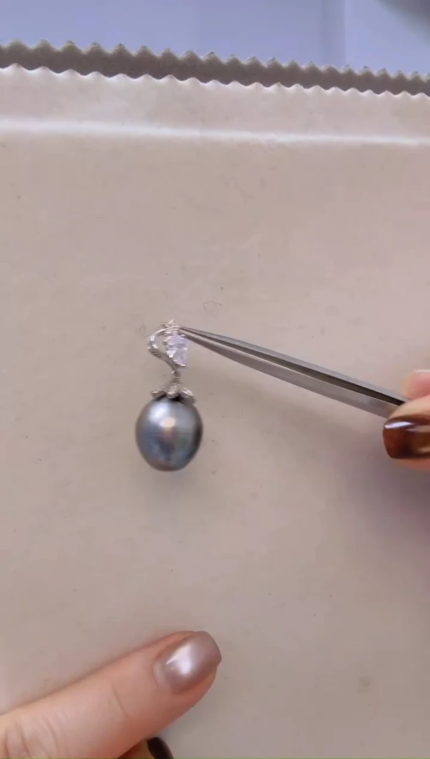 未镶嵌吊坠(不含链)海水珍珠?****?大溪地13.3mm+S925银吊坠