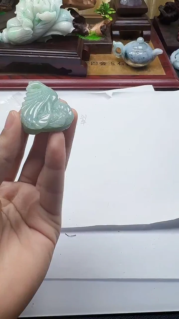 吊坠(不含链)未镶嵌翡翠1