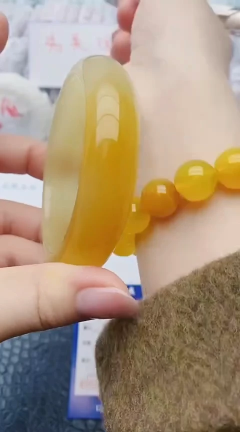 未镶嵌手镯石英质玉x72+61-62