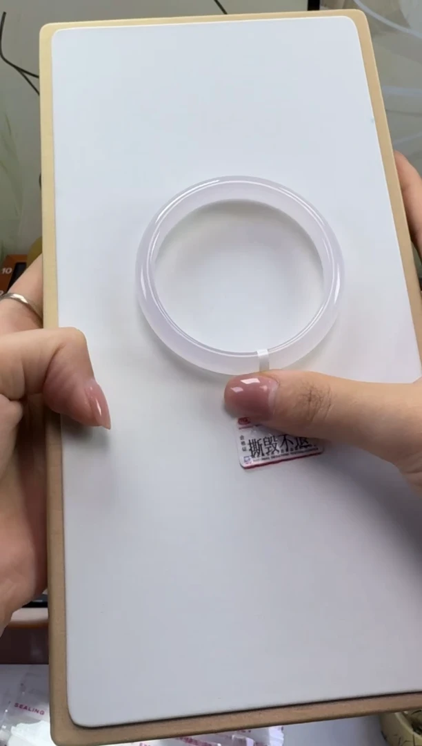 手镯玛瑙/玉髓未镶嵌53.8mm