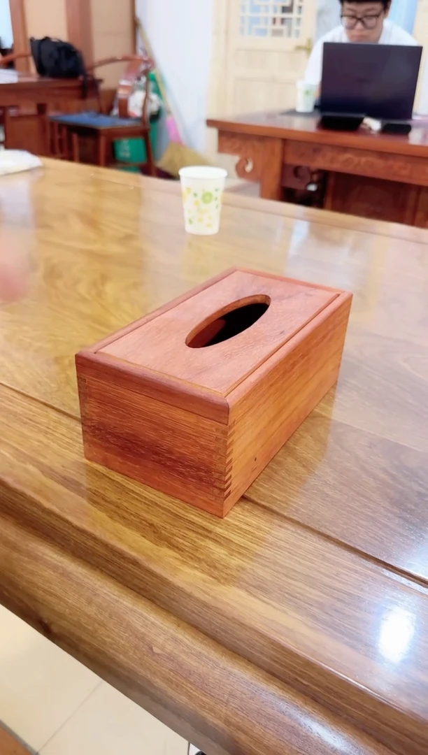 非洲紫檀纸巾盒福利品