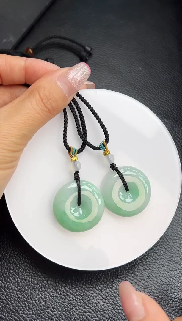 【闪购商品】翡翠颈饰未镶嵌K659-809 平安扣多样性发一