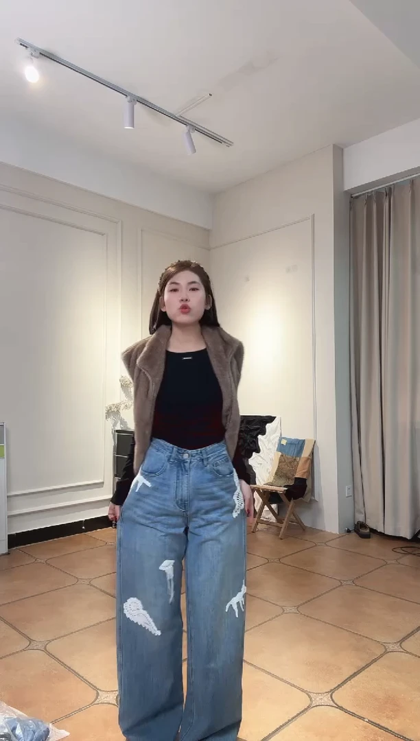 s****末设计师品牌牛仔裤