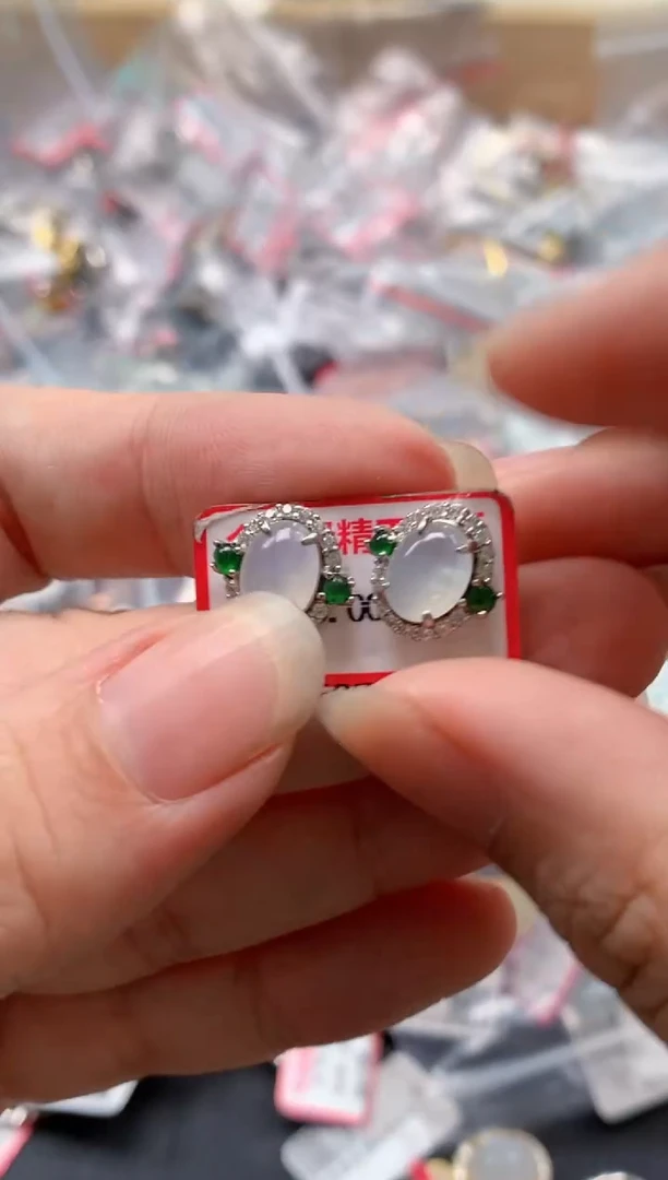 翡翠戒指银S925镶嵌天然A货缅甸翡翠