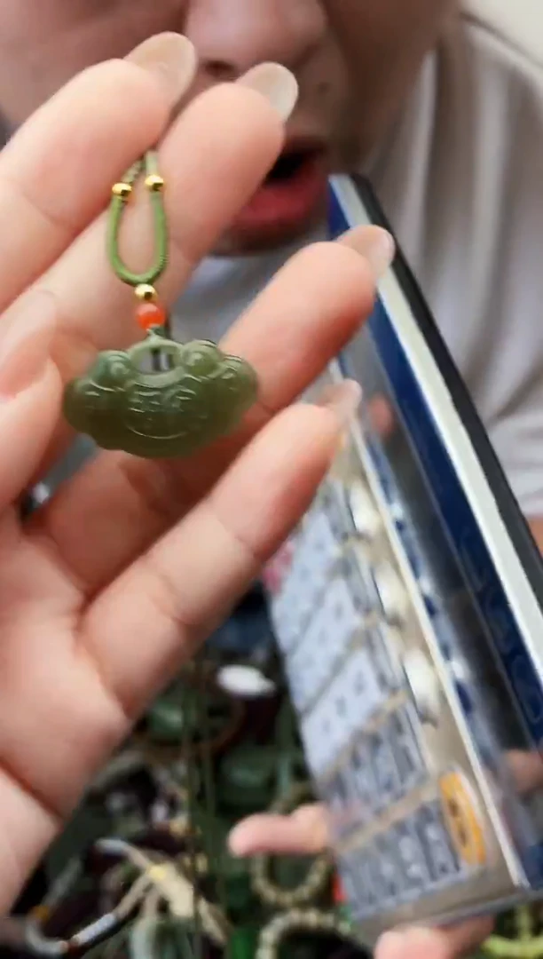 颈饰未镶嵌和田玉多样性发货拍一发一