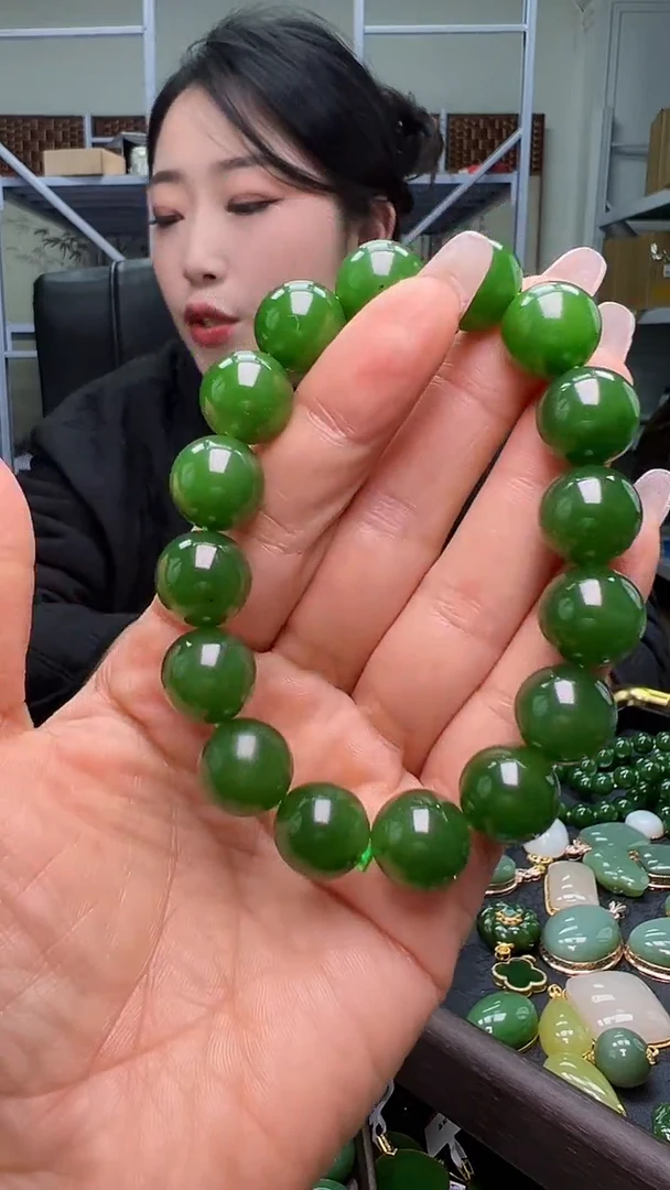 颈饰未镶嵌和田玉（多样性发货.发其一)12.18.65