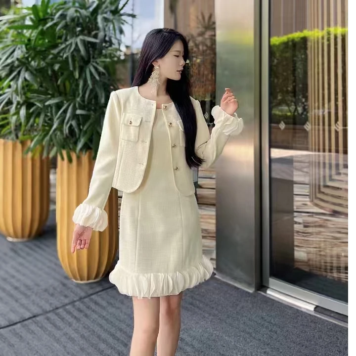 BAISI百丝小香风AAJE409304W2香槟色外套
