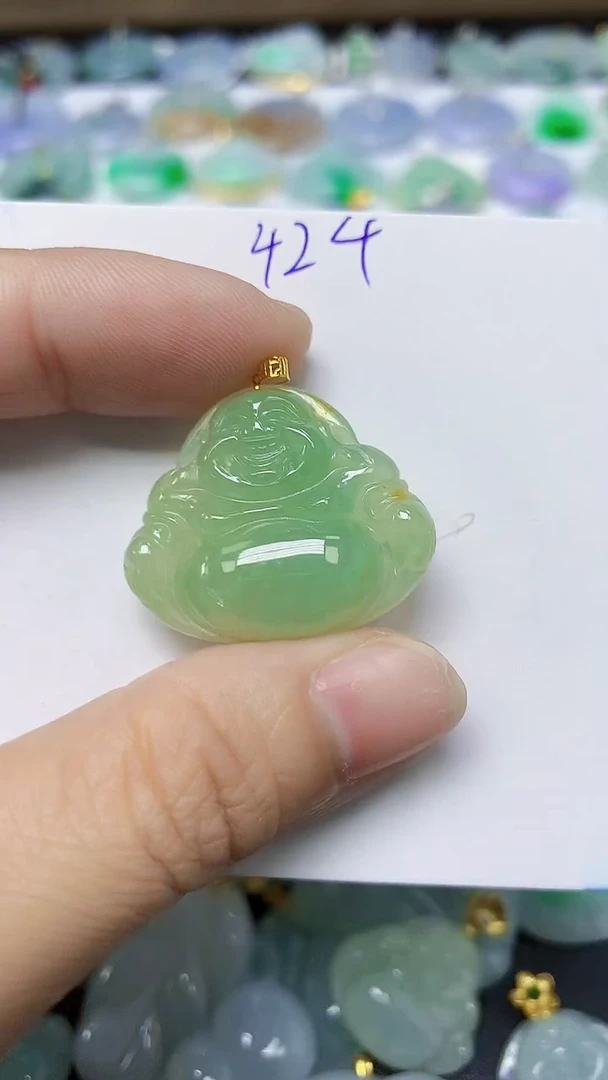 翡翠未镶嵌颈饰 天然缅甸翡翠A货