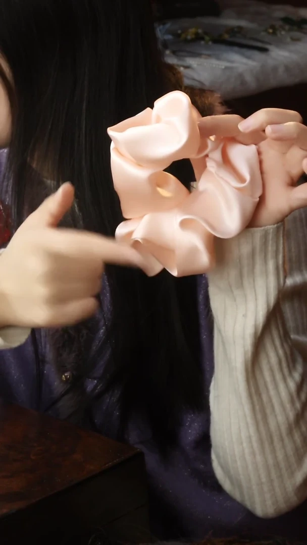 【闪购商品】刺绣纯手工非遗国风饰品一个