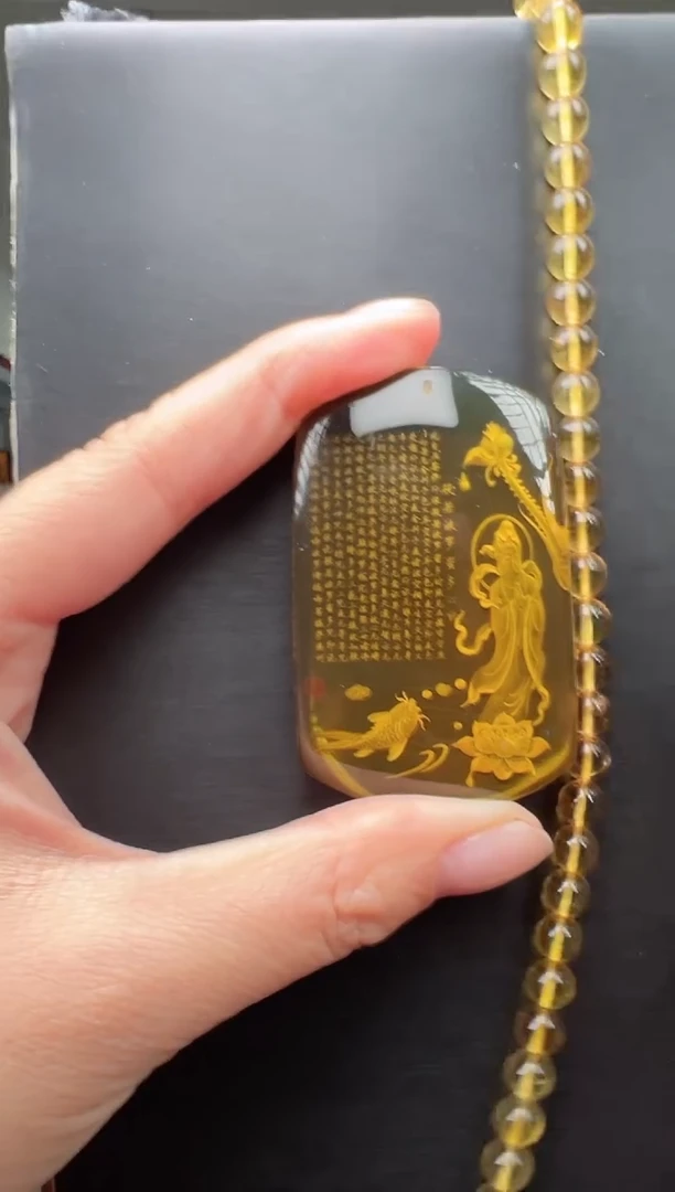 琥珀颈饰未镶嵌吊坠