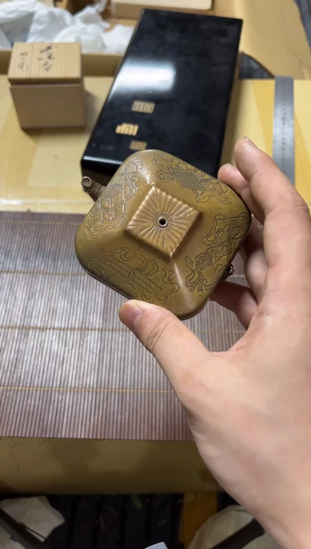 瓷片皇***勒精品瓷一物一拍定闪