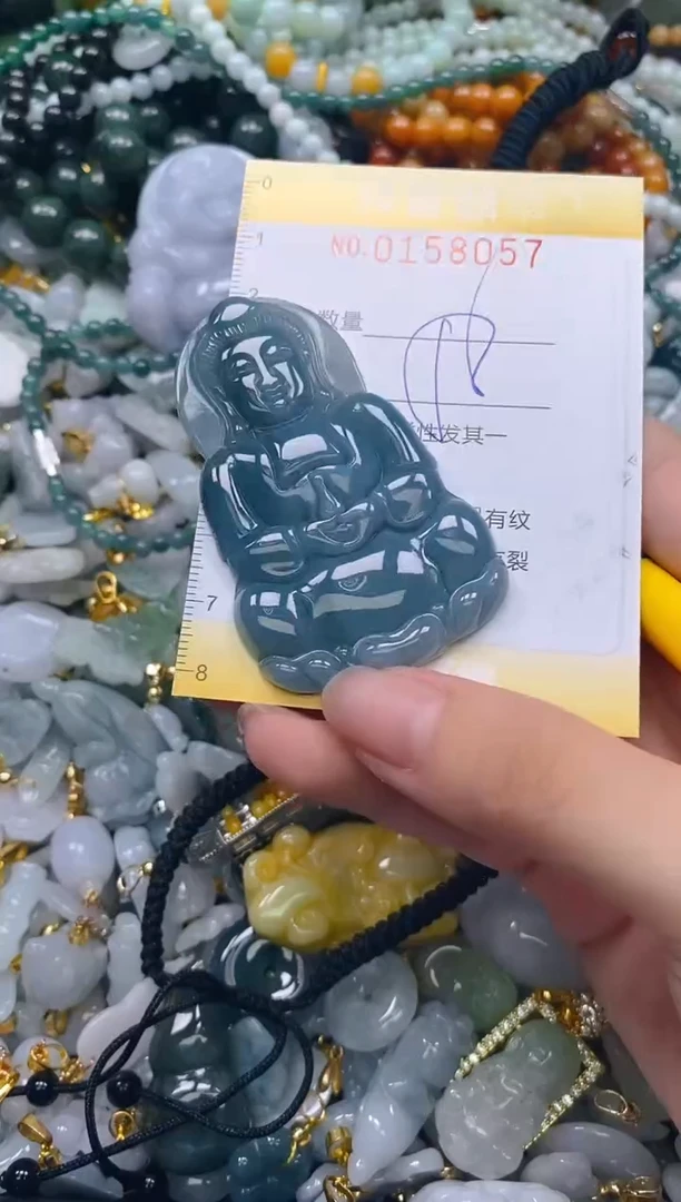 翡翠未镶嵌颈饰闪购0158057多样性发其一