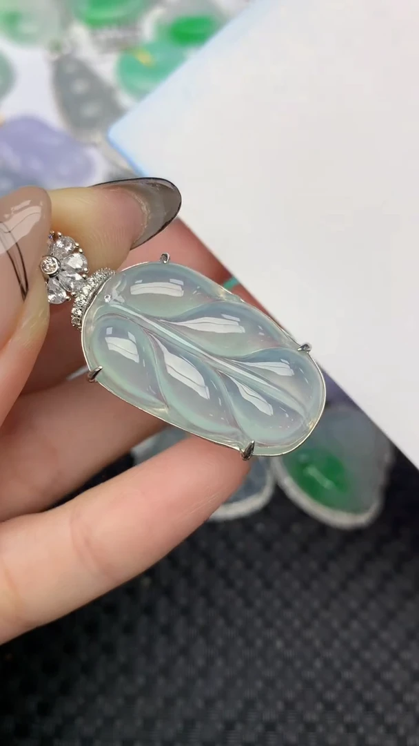 颈饰未镶嵌翡翠A货假一赔三支持复检百元以上九元证书费自理