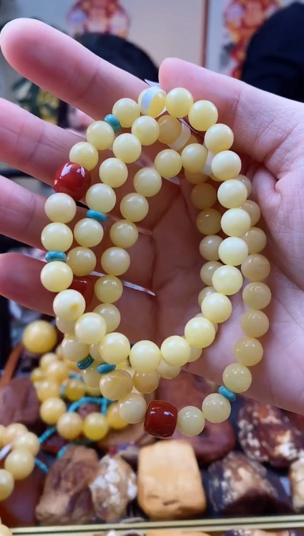 【闪购商品】蜜蜡手串未镶嵌手串(多样性发其一）