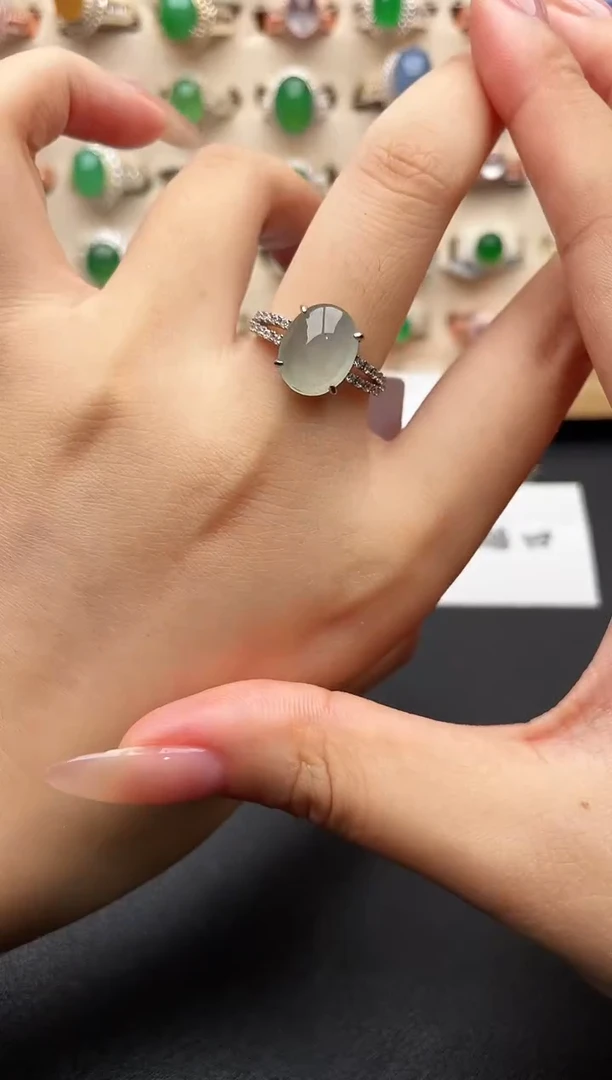 银S925镶嵌戒指翡翠一物一证一礼盒