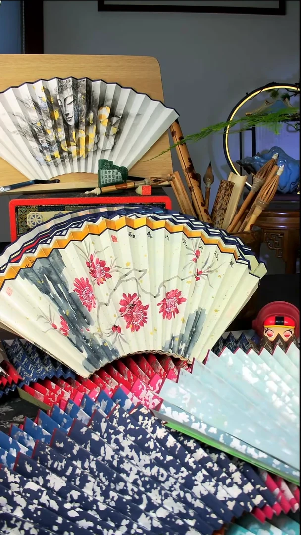 扇子手绘扇面  95  16  2.0