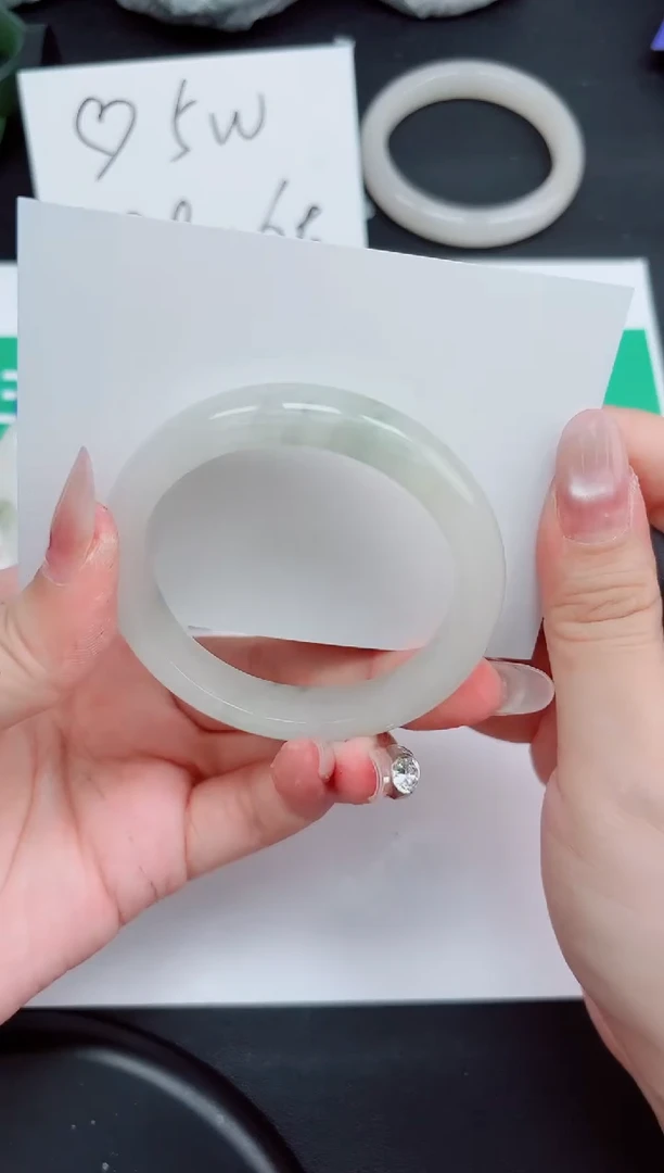 石英质玉手镯未镶嵌259-52.2