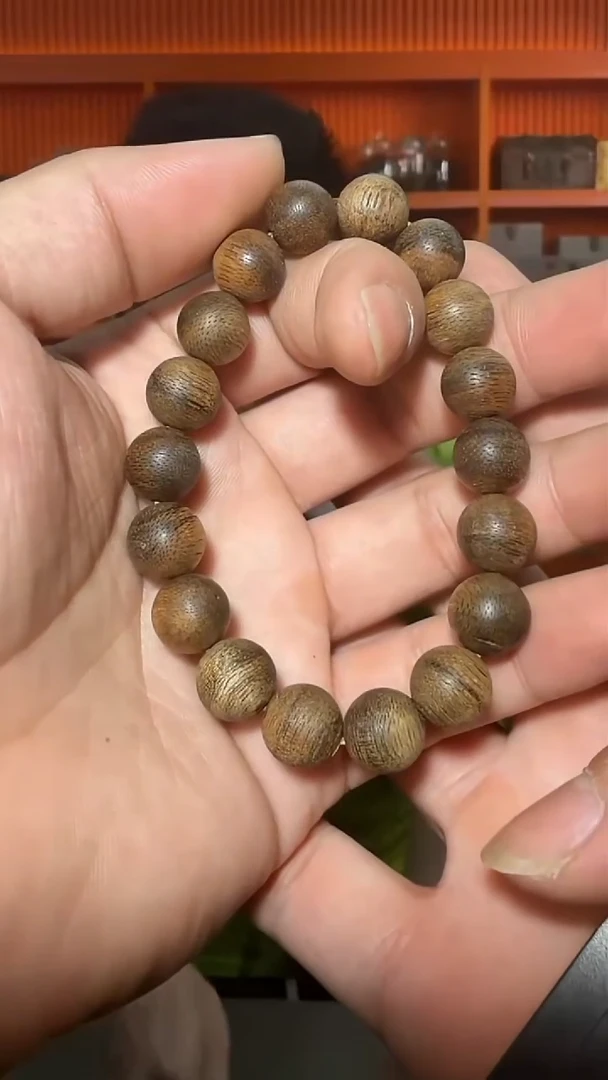 沉香手串70号单圈海南黑油阁多样性发一