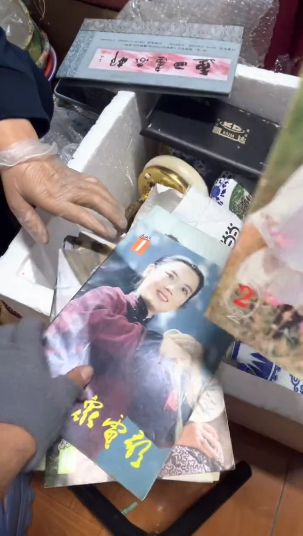 手工艺品琉璃怒*吧摆件