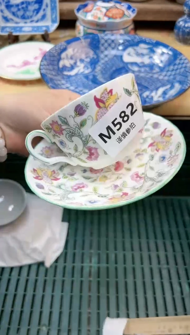 瓷片?****贾 582