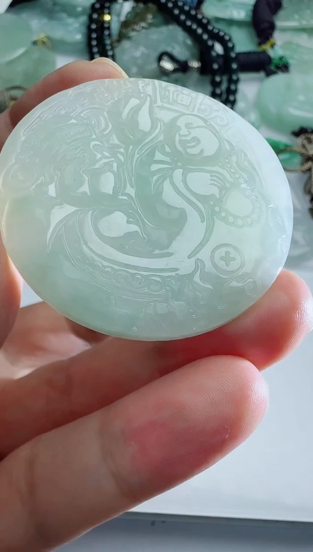 【闪购商品】翡翠颈饰未镶嵌111111111