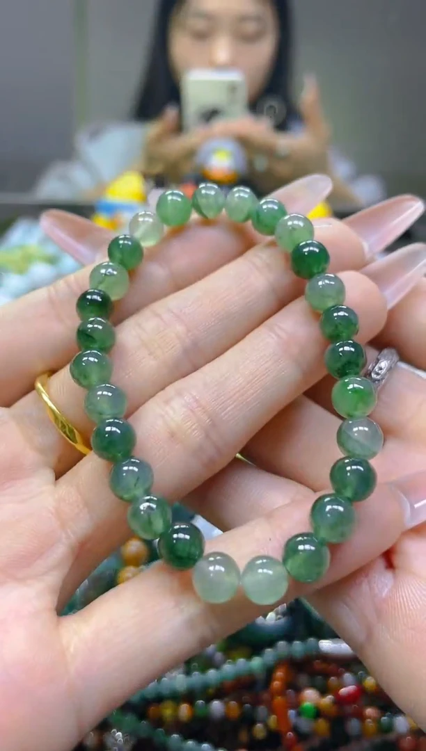 翡翠未镶嵌颈饰6MM/T/翡翠A货一图一物