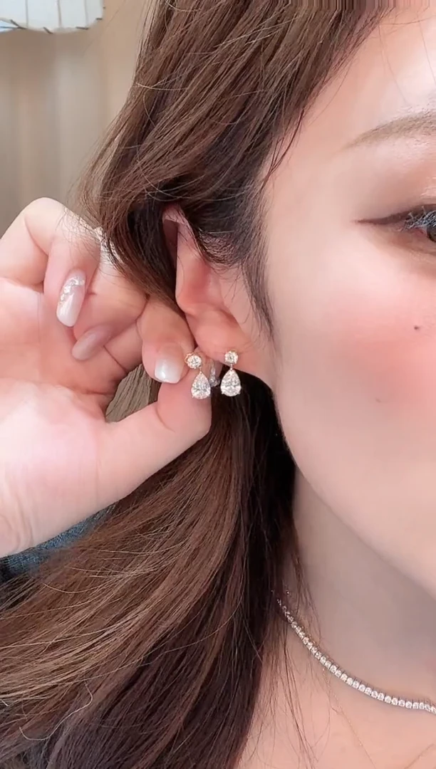 18K金镶嵌实验室培育钻石耳饰水滴双钻耳钉 主石1卡