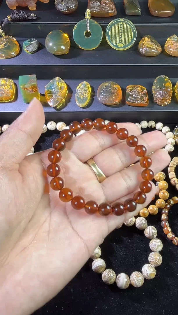 琥珀颈饰未镶嵌棕红蜜手串9mm+