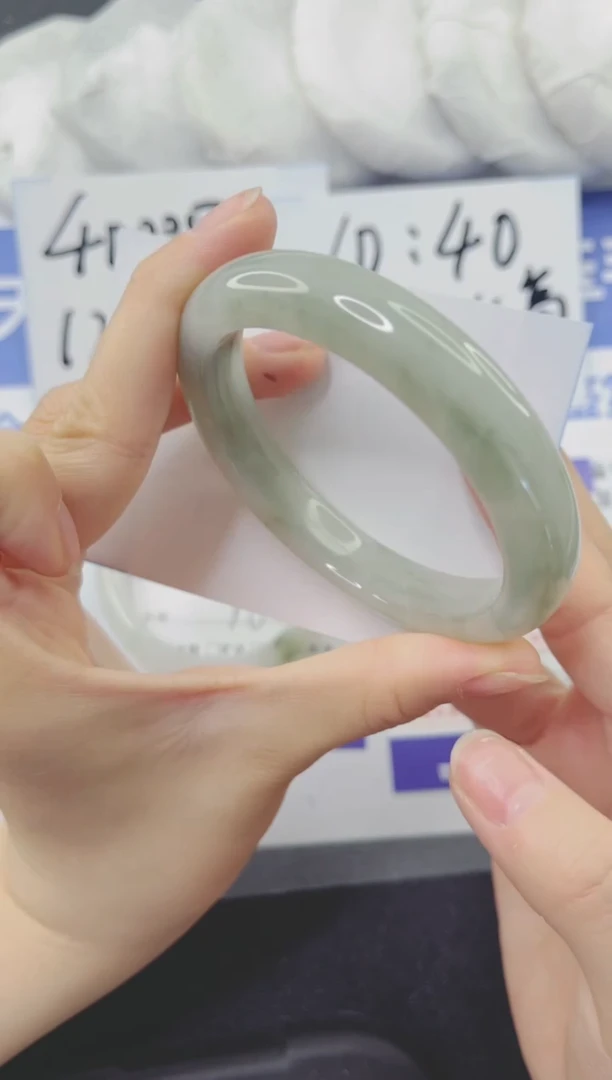 石英质玉手镯未镶嵌56-59