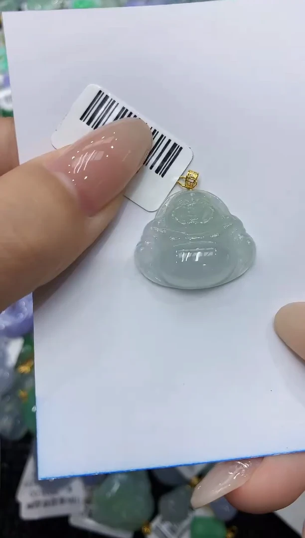 翡翠18K金镶嵌颈饰111111111111