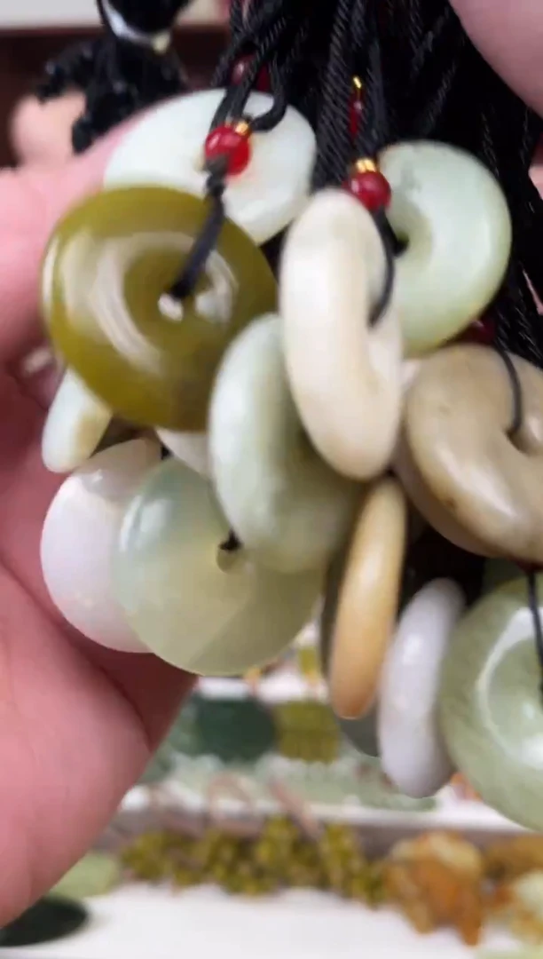 未镶嵌蛇纹石玉颈饰多样性发货拍一发一