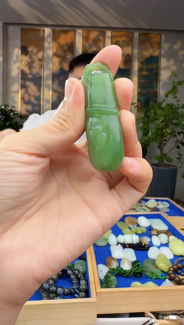 未镶嵌和田玉挂件拍一发一