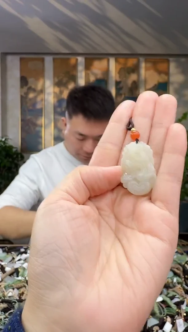 未镶嵌和田玉挂件拍一发一