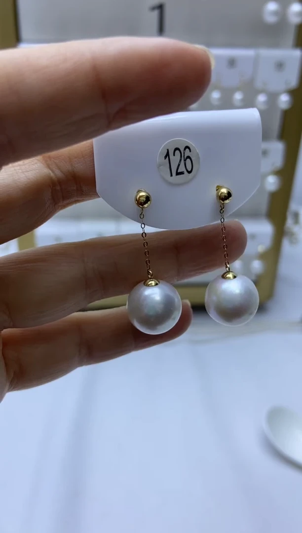 18K金镶嵌耳饰淡水珍珠126
