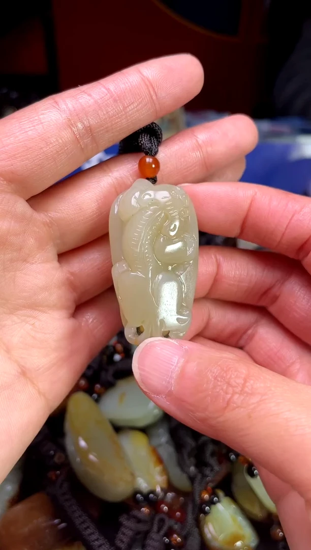 【闪购商品】和田玉颈饰未镶嵌213