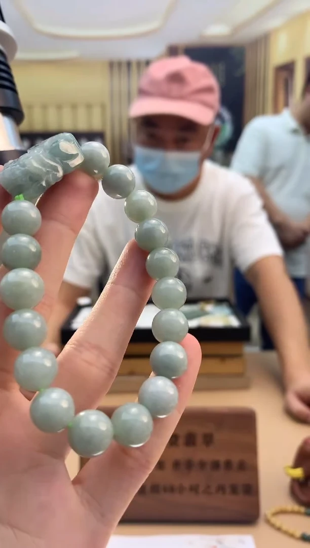 颈饰未镶嵌翡翠翡翠挂件 多样性发一件