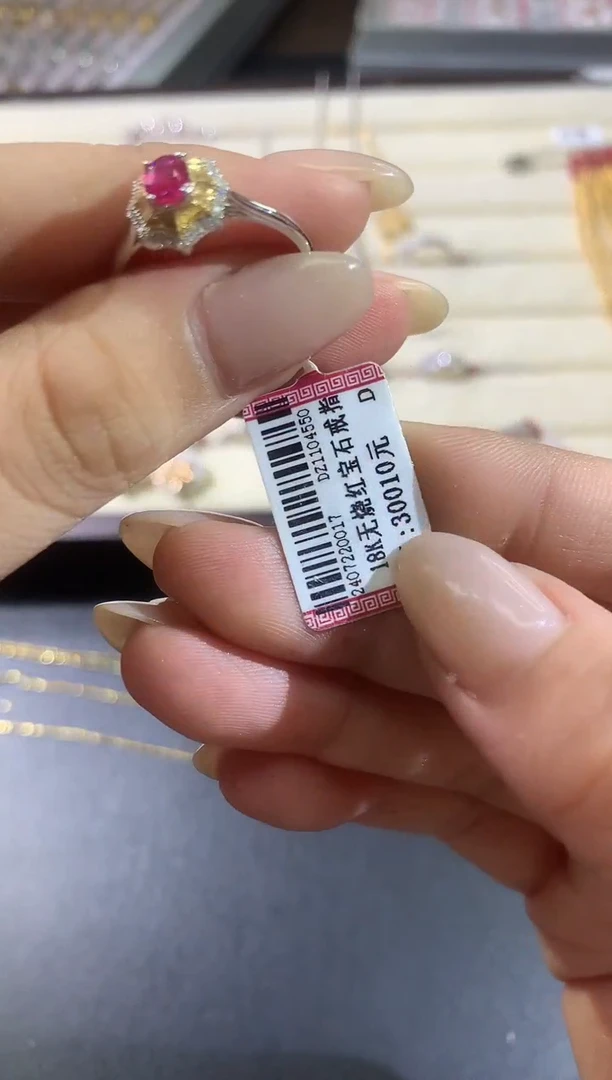 18K金镶嵌戒指|红宝石W204|3580