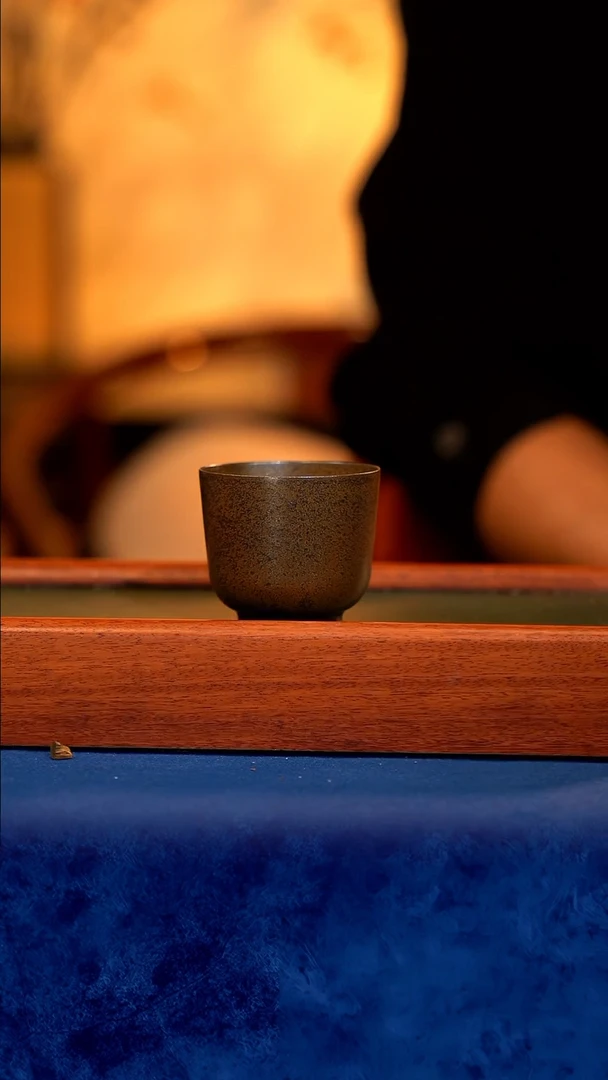 紫砂 宜兴紫砂 YJ  古铜彩铃铛杯